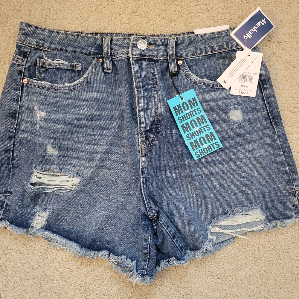 YMI NWT Blue Denim High Rise Mom Fit Jeans